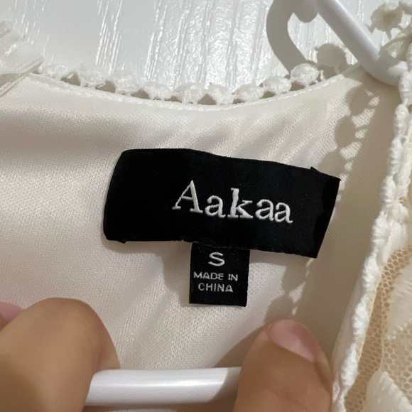 Aakaa Embroidery Ivory Lace over Lt Peach Maxi dress size S - Picture 3 of 15